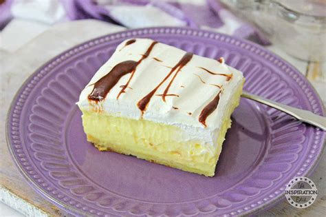 Creamy Vanilla Eclair Cake Recipe · The Inspiration Edit