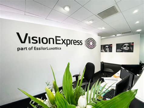 VISION EXPRESS