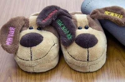 Curious, Funny Photos / Pictures: Funny feet slippers - 33 Pics