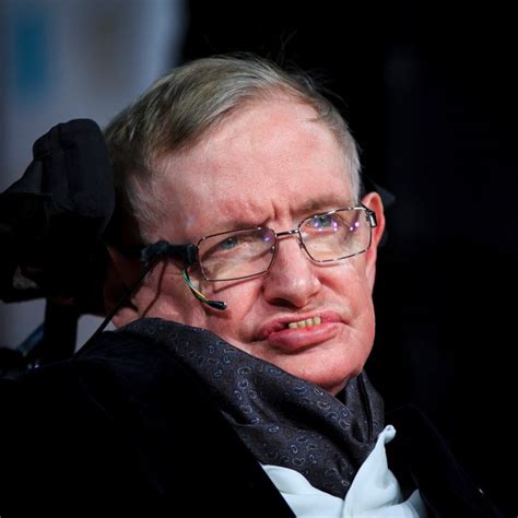 Pioneering Physicist Stephen Hawking Dies at 76