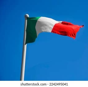 6,564 Italy Flag Waving Stock Photos, Images & Photography | Shutterstock