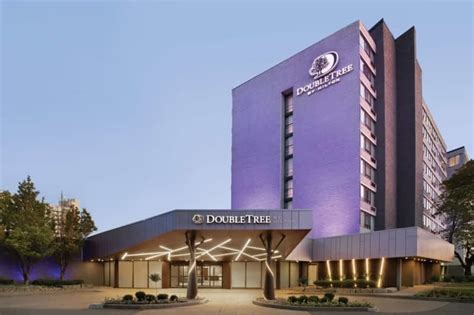 DoubleTree by Hilton Hotel Toronto Airport West - Mississauga, ON - 5444 Dixie Road | Canpages