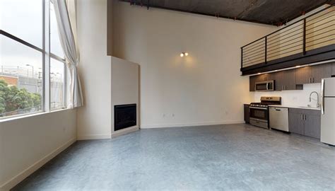 San Francisco Studio, One and Two Bedroom Apartments for Rent | Essex