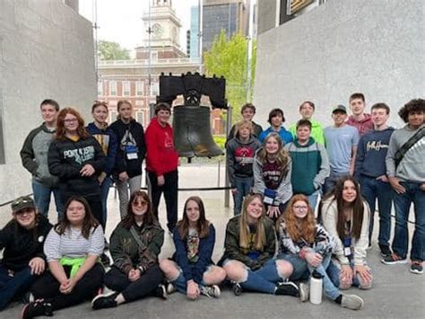 The 8th Grade continued their trip... - North Huron Schools | Facebook