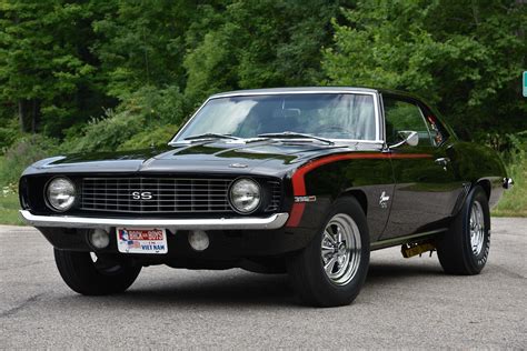 Restored 1969 Chevrolet Camaro SS396 Goes Back for a Helping of Day-Two ...