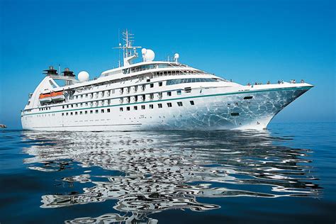 Windstar Cruises, Windstar, Windstar Yachts, Windstar Cruise Deals at PRICELINE