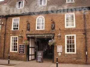 Saracens Head Hotel in Towcester : Pubs Galore