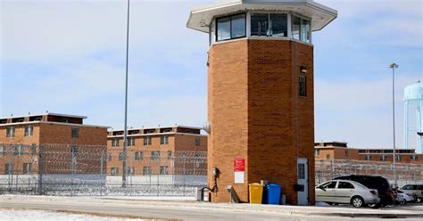 Warren County Prison guard indicted in inmate assault