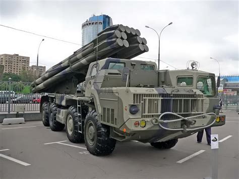 BM-30 Smerch – Walk Around | Army vehicles, Tanks military, Military rocket