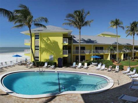 12 Florida Beachfront Hotels That Will Blow Your Mind (Not Your Budget ...