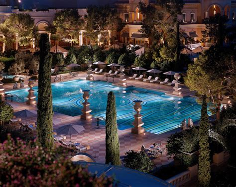Spots to enjoy a Vegas pool experience year round | Las Vegas Blogs