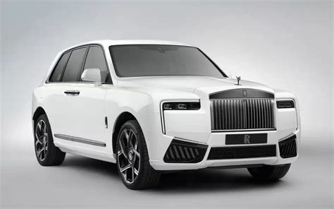 Unveiling Rolls-Royce Black Badge Cullinan Series II