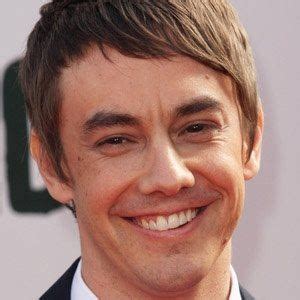 Jorma Taccone - Age, Family, Bio | Famous Birthdays