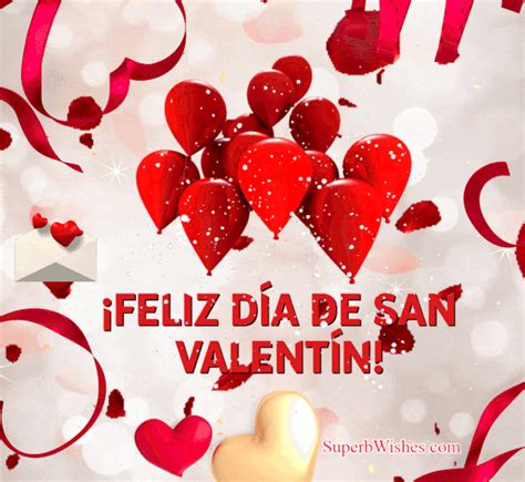 GIF de Feliz Día de San Valentín Con Pétalos de Rosas Rojas | SuperbWishes