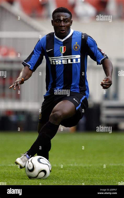 Obafemi martins nigeria hi-res stock photography and images - Alamy