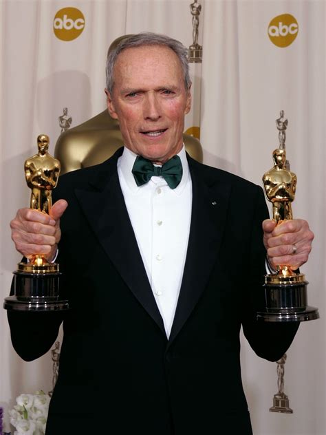 A los 90 años, Clint Eastwood quiere volver al set de rodaje: el actor ...