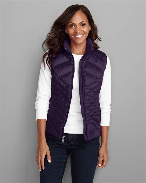 Women's Essential Down Vest | Modestil, Bekleidungsstile, Daunenweste