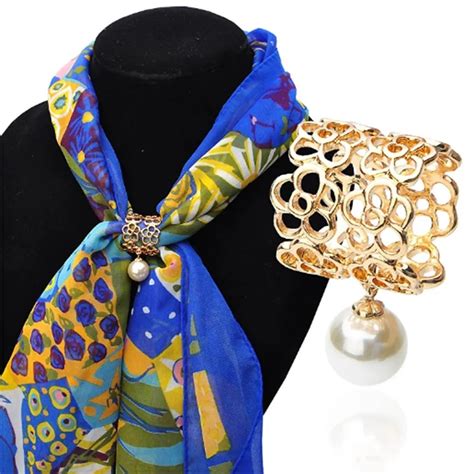 2018 New Fashion Style Retro Scarf Buttoned Brooches Flowers Scarf Brooch Stone Flower Scarf ...