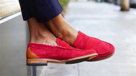 HOW TO STYLE RED LOAFERS FOR THE SUMMER – Norris Danta Ford