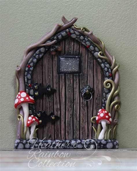 A Bit of Magic My first fairy door | Polymer clay fairy, Clay fairy ...