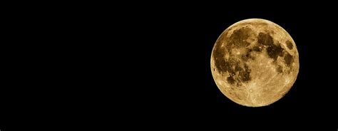 Full Moon during Night Time · Free Stock Photo