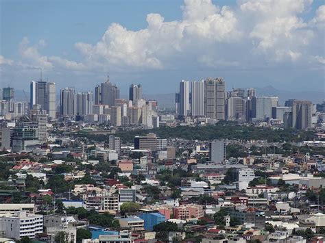 Mandaluyong - The Skyscraper Center