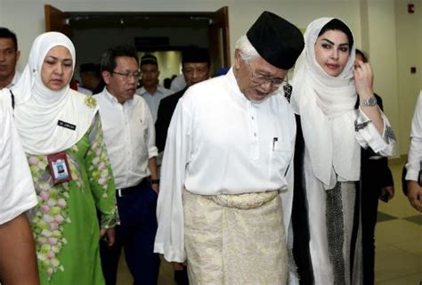 Adenan served Sarawak with sincerity, says Taib Mahmud | New Straits ...