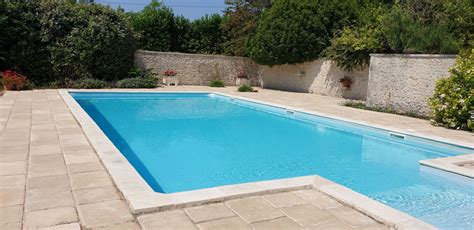 How to Maintain and Clean your Pool Terrace - Vizion Verte