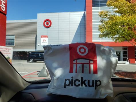 Target Drive Up Review: How Target Grocery Pickup Works - Clark Howard