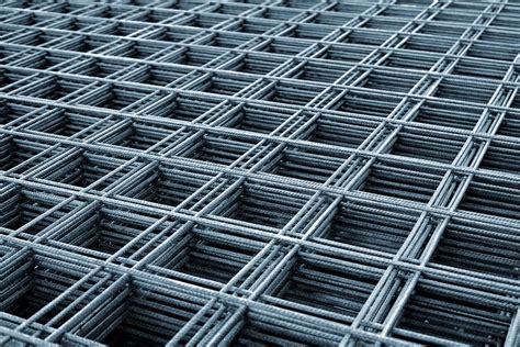 Rebar vs. Wire Mesh vs. Fiber Mesh: Which One to Use? - Handyman's World