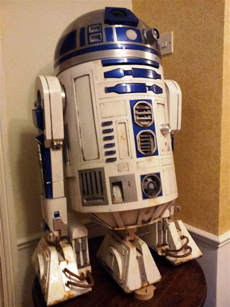 DIY R2D2 Robot | EngineersGarage