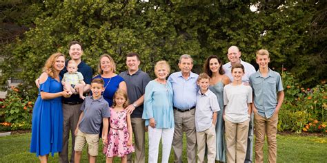 Extended Family Photographer in Burlington, VT — Kristy Dooley Photography