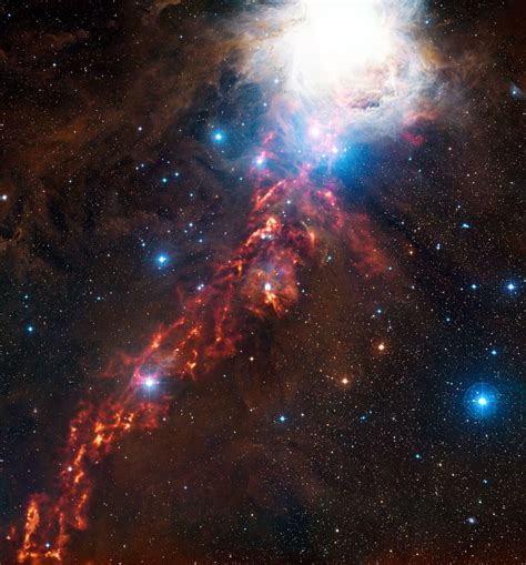 Spectacular 'Fiery Ribbon' in Orion Nebula Revealed (Photos) | Space