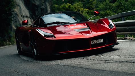 Download wallpaper 2560x1440 ferrari laferrari aperta, red, sports car ...