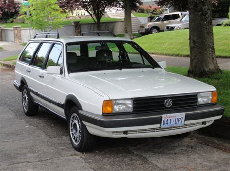 Volkswagen Quantum I 1985 - 1988 Sedan :: OUTSTANDING CARS