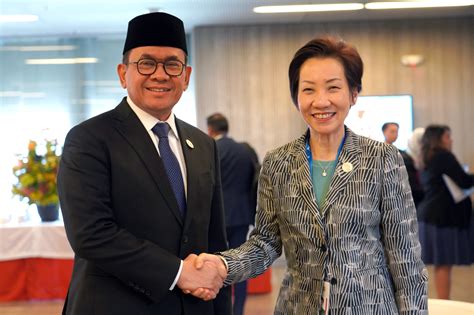 Pertemuan Bilateral Menteri Perdagangan RI dengan Menteri Keberlanjutan ...