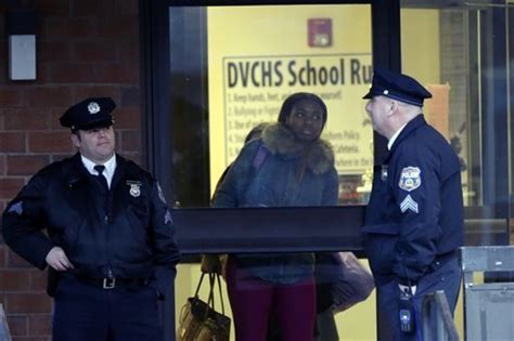 2 students shot in Philadelphia high school gym; 2 boys held - Los ...