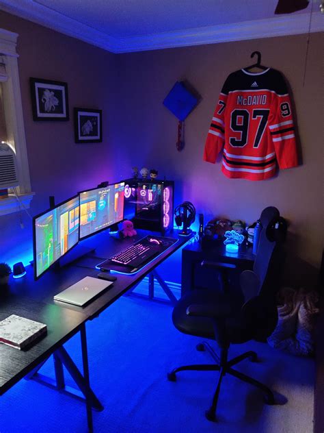 Finally build my dream Gaming room setup! : r/gamingsetups