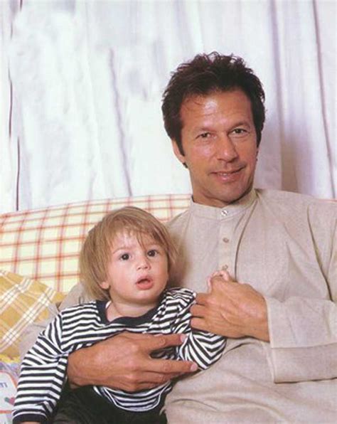 IMRAN KHAN: IMRAN KHAN WITH HIS SONS