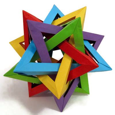 Getting started with geometric modular﻿ origami - ARTFUL MATHS