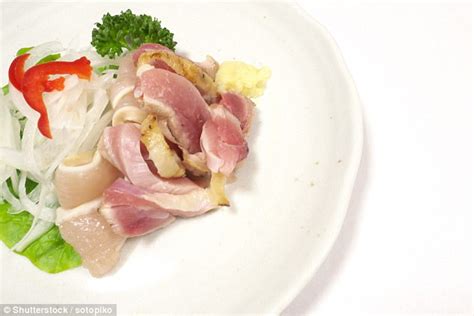 Foodies horrified by Japanese dish of chicken sashimi | Daily Mail Online