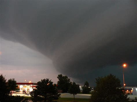 What Is a Derecho? | NOAA SciJinks – All About Weather
