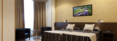 Hotel Mediodía in Atocha, Madrid | Rooms beside Reina Sofía Museum