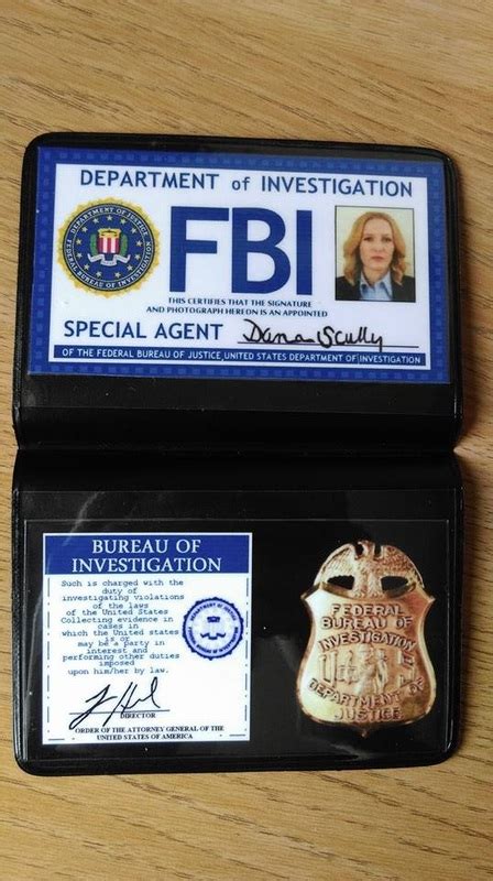 FBI Badges - Jonathan's X-Files Collection