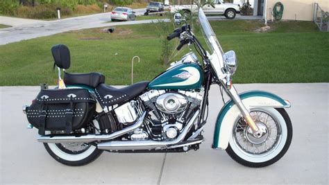 Let's see those green Harley Davidson's - Page 2 - Harley Davidson Forums