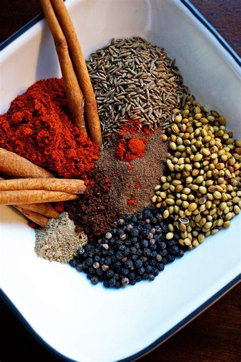 Baharat Arabic Spice Mix2 | Spice recipes, Homemade spices, Spice mixes