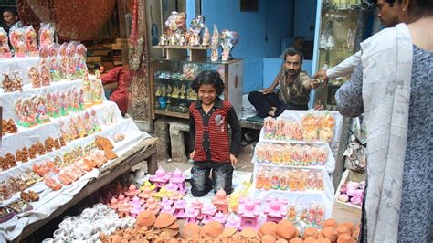 Shopping In Aligarh - Aligarh | Shopping In Aligarh Photos, Sightseeing -NativePlanet