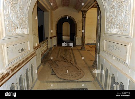 Saddam Hussein's looted palace Babylon, Iraq. He was not likely ever Stock Photo: 41685230 - Alamy