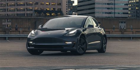 Tesla Model 3 and Model Y Prices Continue to Fluctuate