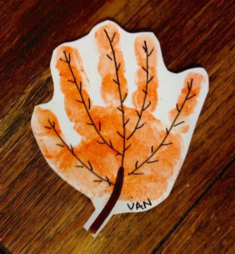 Handprint Leaf | Fall arts and crafts, Toddler crafts, Daycare crafts